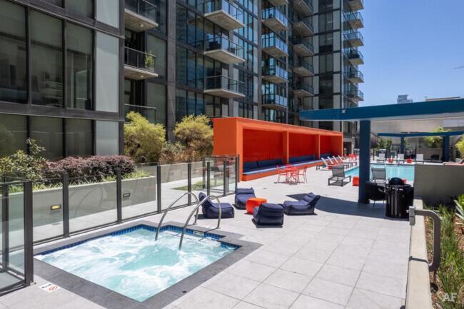 Top Floor 3 Bed 3 Bath Penthouse Living In Luxury Los Angeles Exteriör bild