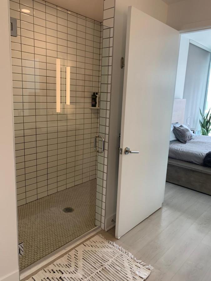 Top Floor 3 Bed 3 Bath Penthouse Living In Luxury Los Angeles Exteriör bild