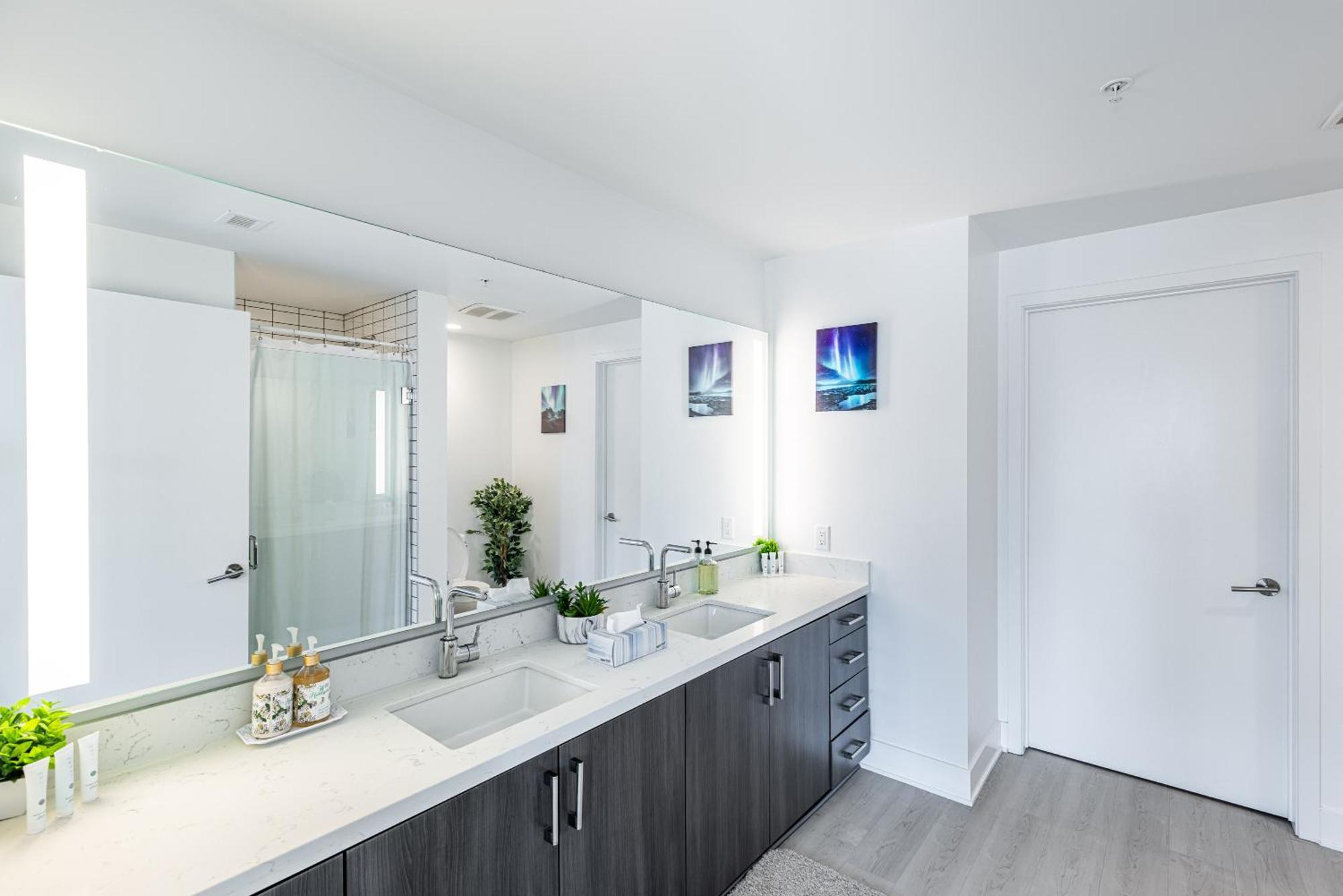 Top Floor 3 Bed 3 Bath Penthouse Living In Luxury Los Angeles Exteriör bild