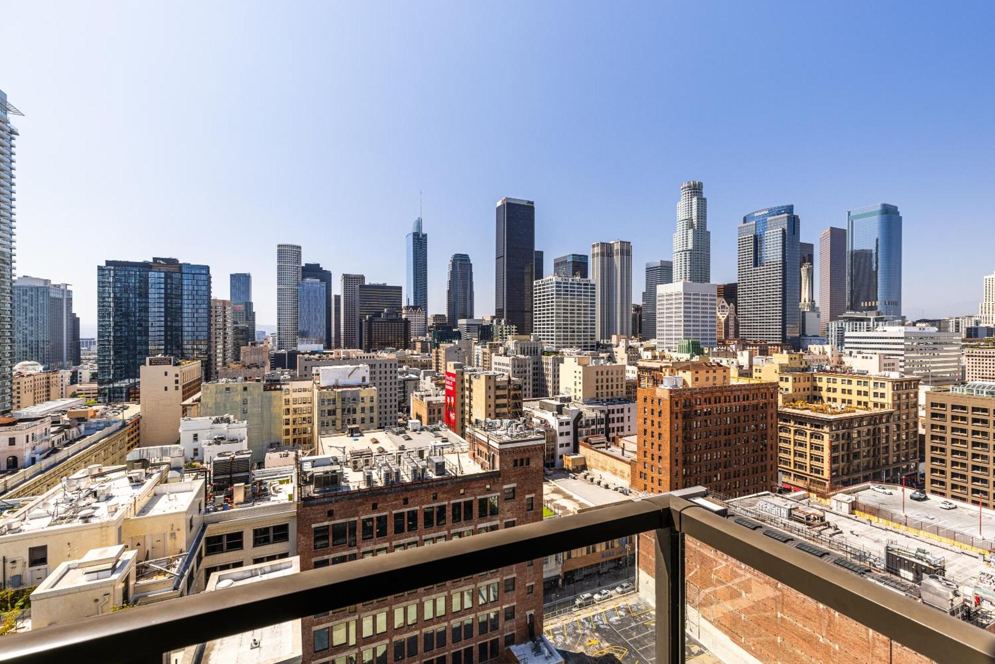 Top Floor 3 Bed 3 Bath Penthouse Living In Luxury Los Angeles Exteriör bild