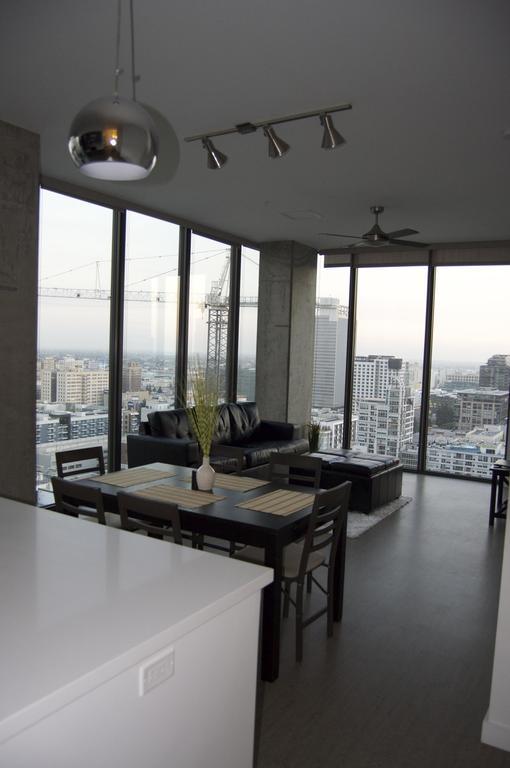 Top Floor 3 Bed 3 Bath Penthouse Living In Luxury Los Angeles Exteriör bild